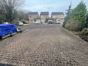 Photo 7- click for photo gallery